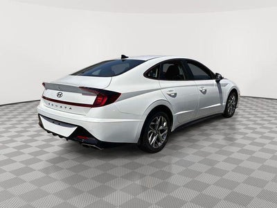 2022 Hyundai SONATA SEL