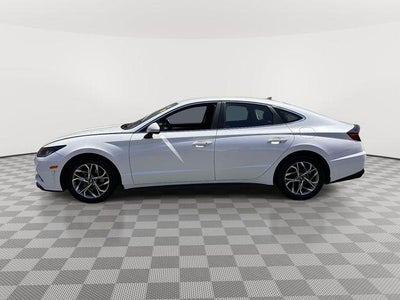 2022 Hyundai SONATA SEL