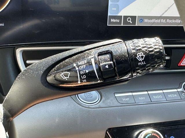 2024 Hyundai Elantra SEL - Photo 32