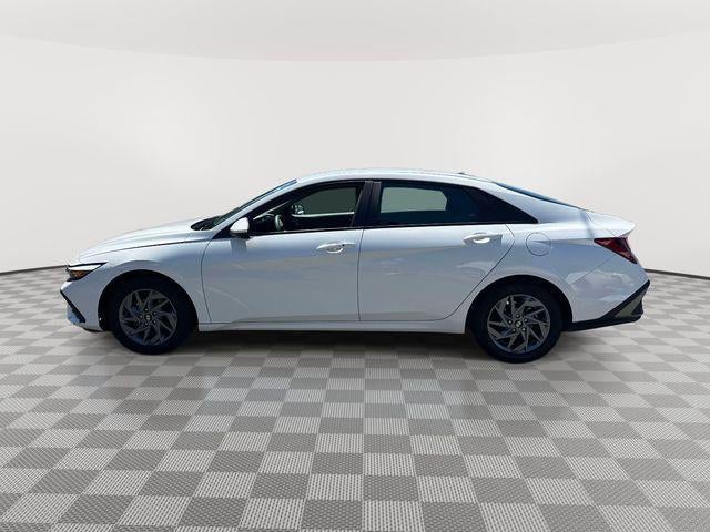 2024 Hyundai Elantra SEL - Photo 6