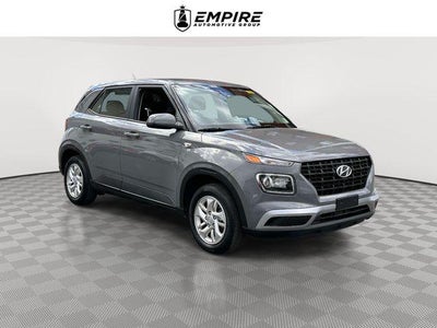2023 Hyundai VENUE SE