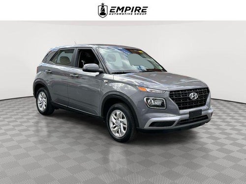 2023 Hyundai VENUE SE
