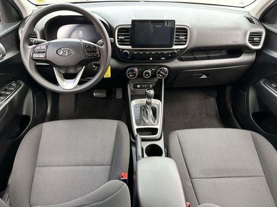2023 Hyundai VENUE SE