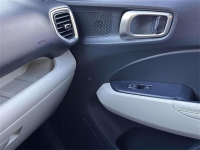 2025 Hyundai VENUE Limited