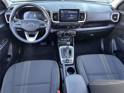 2024 Hyundai VENUE SEL