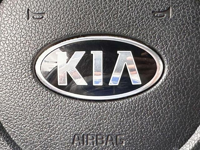 2020 Kia Sedona LX