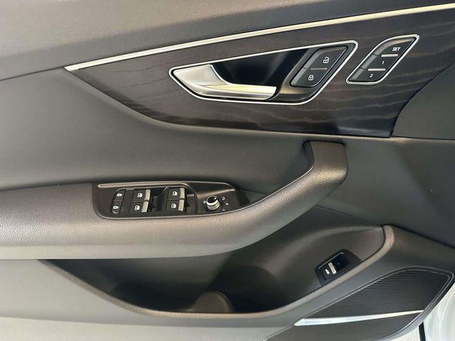 2022 Audi Q7 Premium Plus