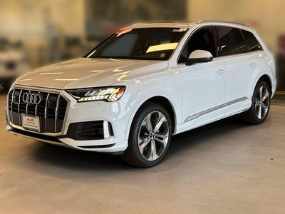 2022 Audi Q7 Premium Plus