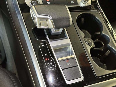 2022 Audi Q7 Premium Plus