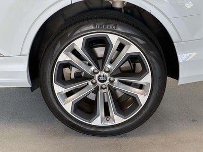 2022 Audi Q7 Premium Plus