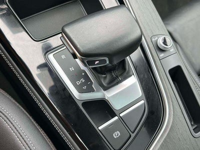 2024 Audi A4 Premium Plus 45 TFSI S line quattro S tronic