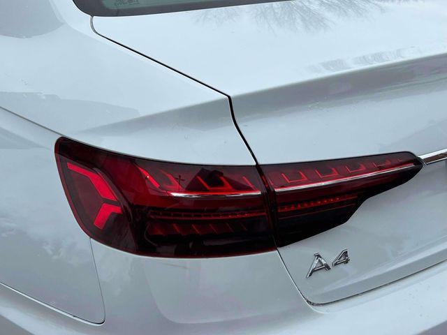 2024 Audi A4 Premium Plus 45 TFSI S line quattro S tronic