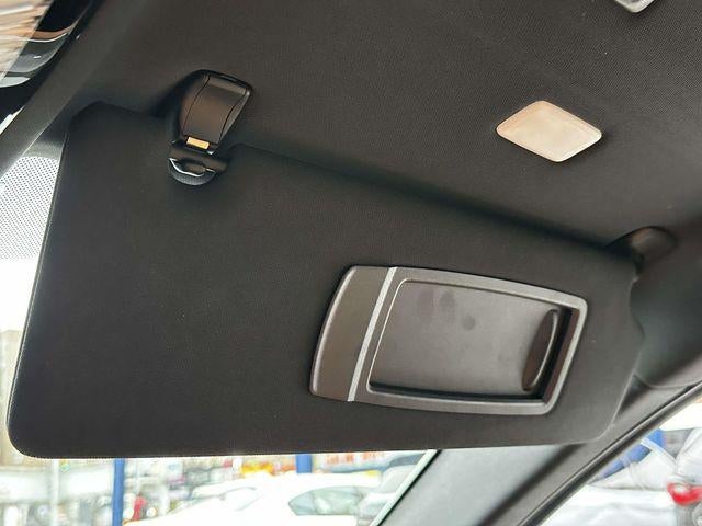 2023 BMW 5 Series 530i - Photo 25