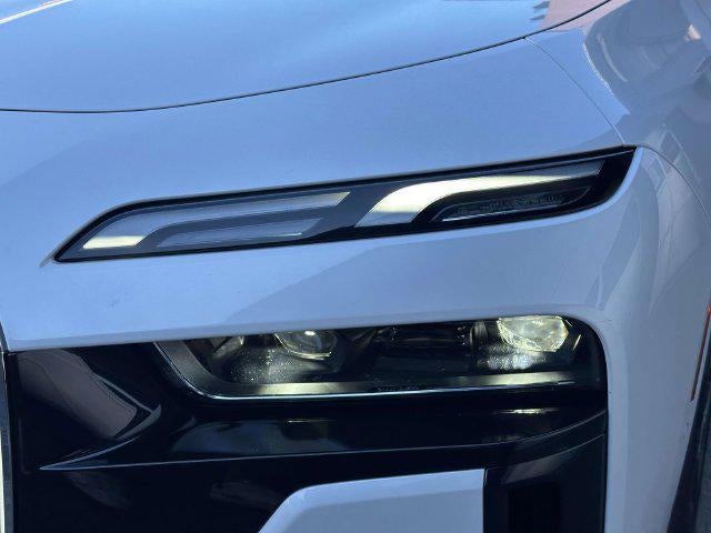 2026 BMW 740i 740i xDrive