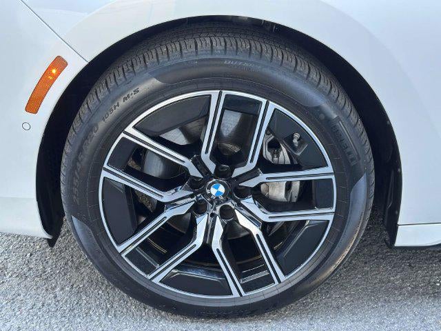 2026 BMW 740i 740i xDrive