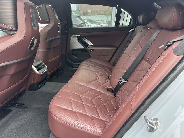 2024 BMW 760i 760i xDrive