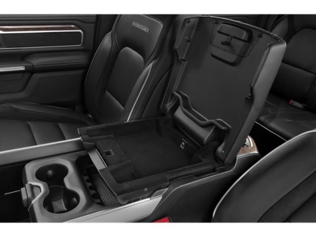2019 RAM 1500 Laramie Crew Cab 4x4 64' Box