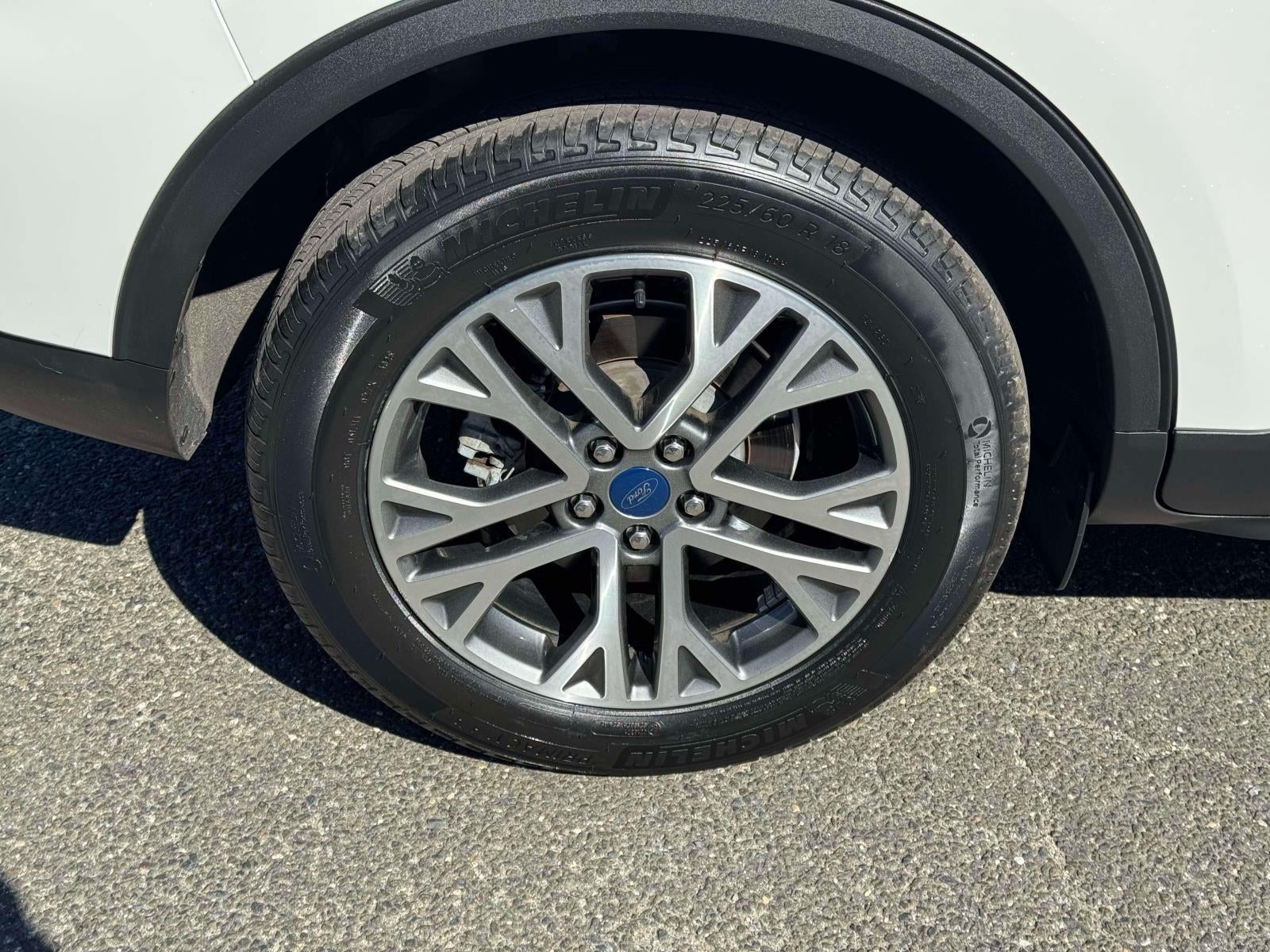 2022 Ford Escape SEL