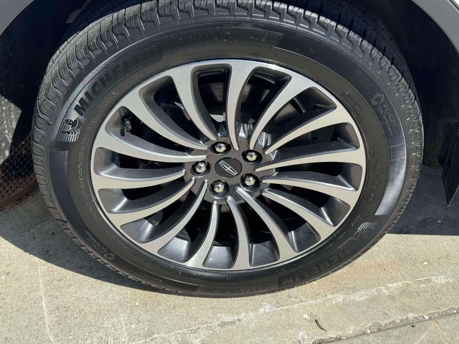 2023 Lincoln Aviator Standard