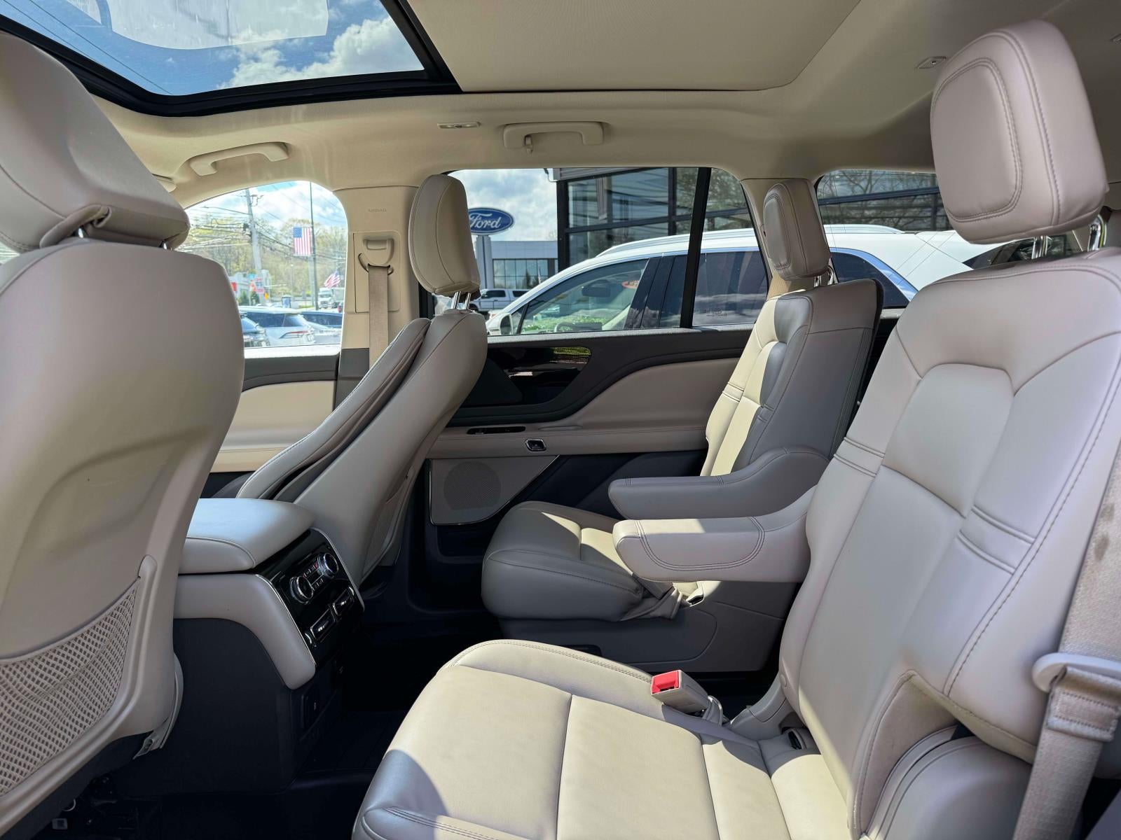 2023 Lincoln Aviator Standard