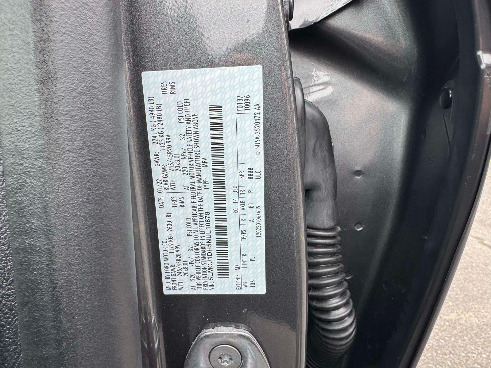 2022 Lincoln Corsair Standard