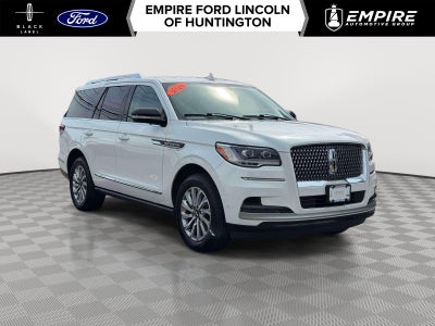 2022 Lincoln Navigator Standard