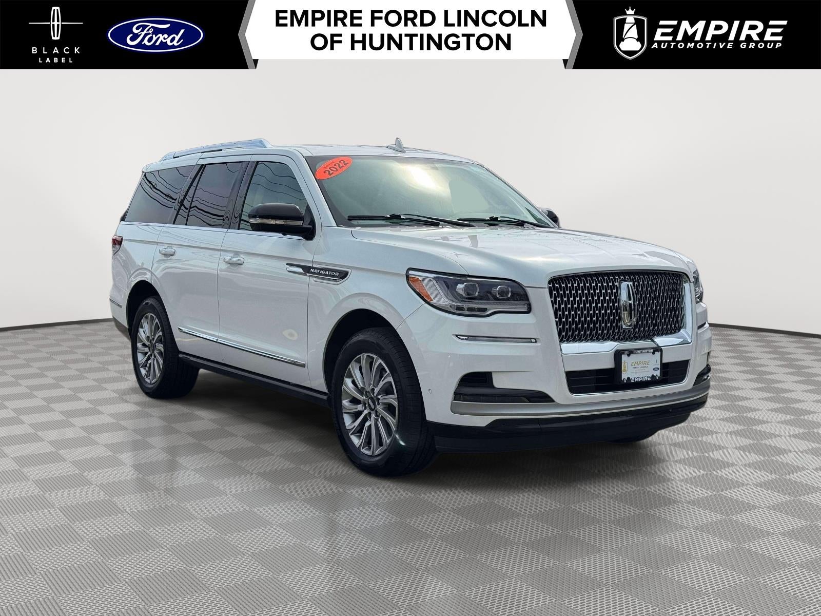 2022 Lincoln Navigator Standard