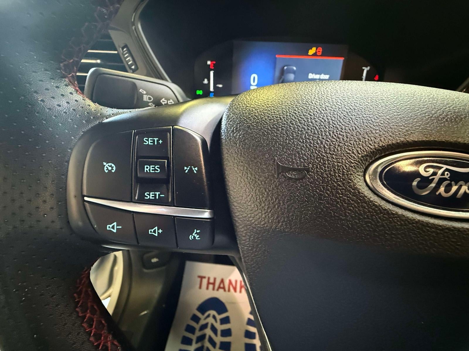 2025 Ford Escape ST-Line Select
