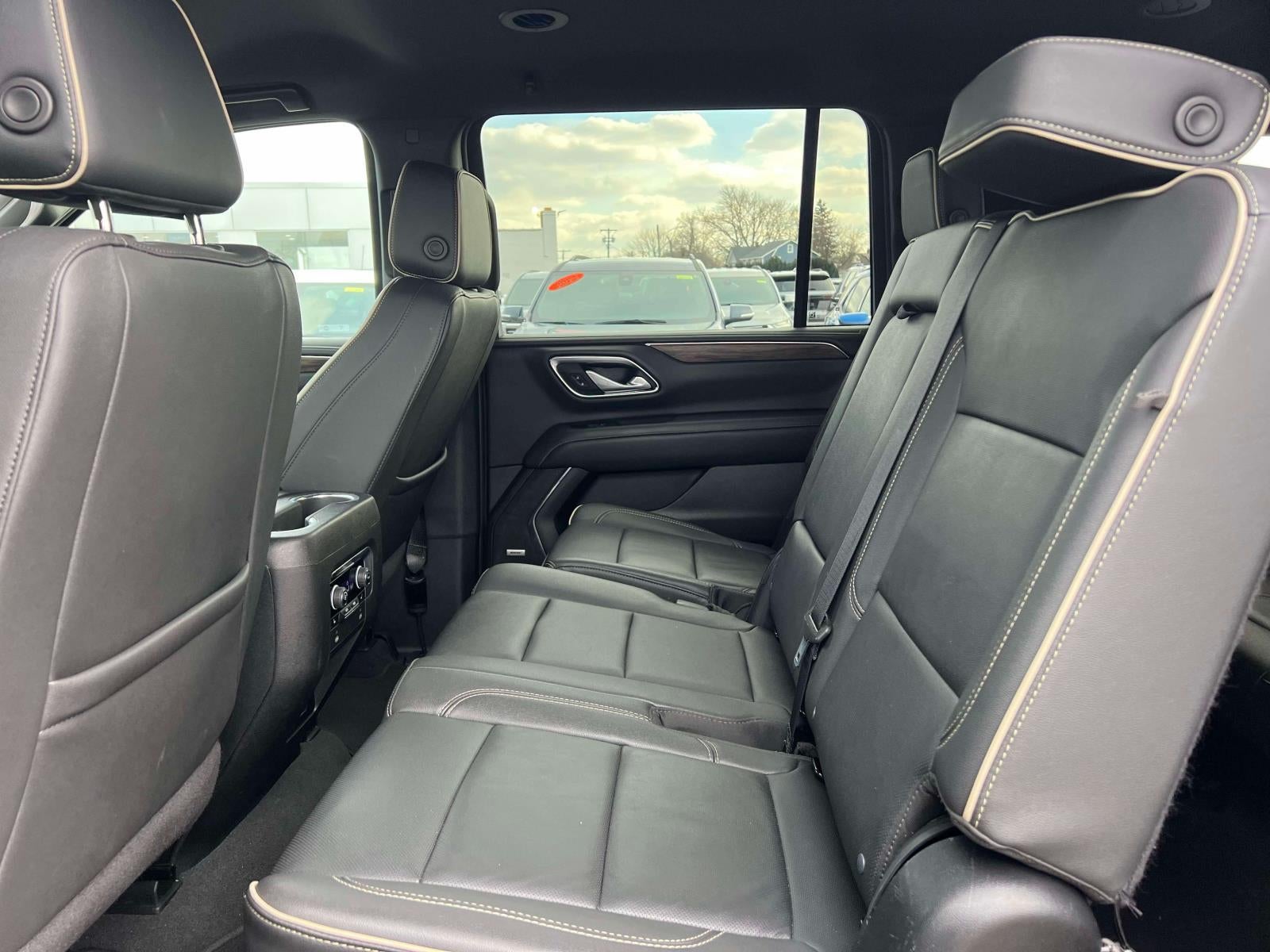 2024 Chevrolet Suburban 4WD Premier