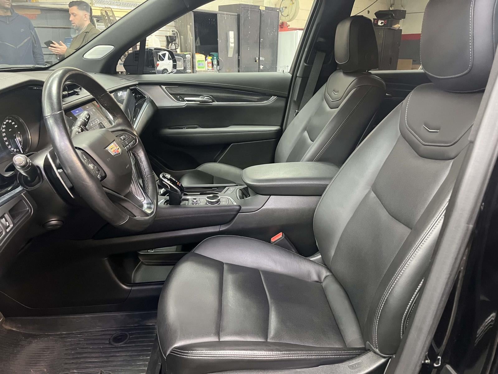 2024 Cadillac XT6 Sport