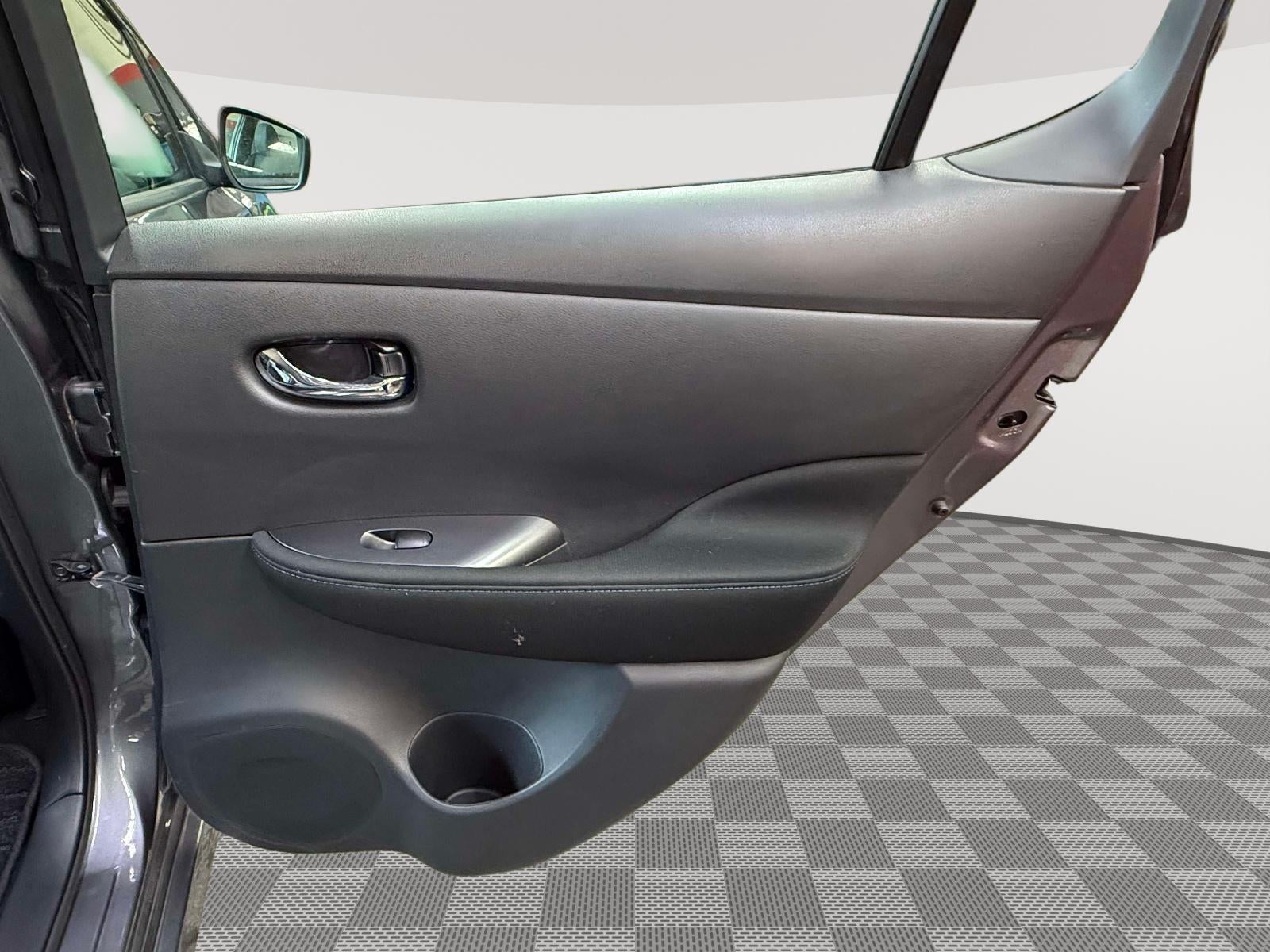 2023 Nissan LEAF S 40 kWh