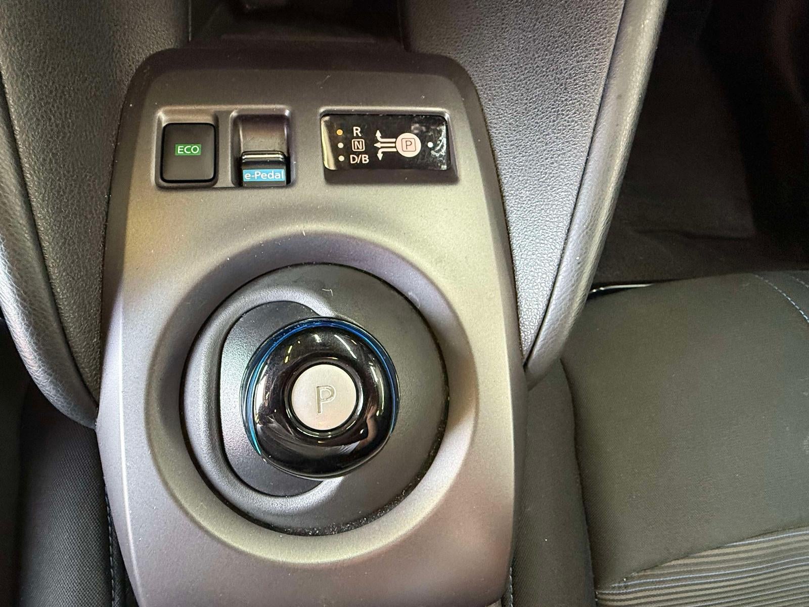 2023 Nissan LEAF S 40 kWh