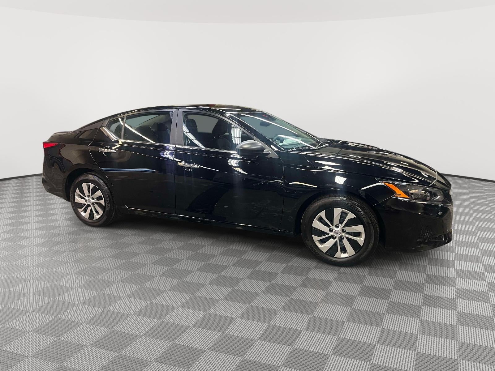2025 Nissan Altima S FWD