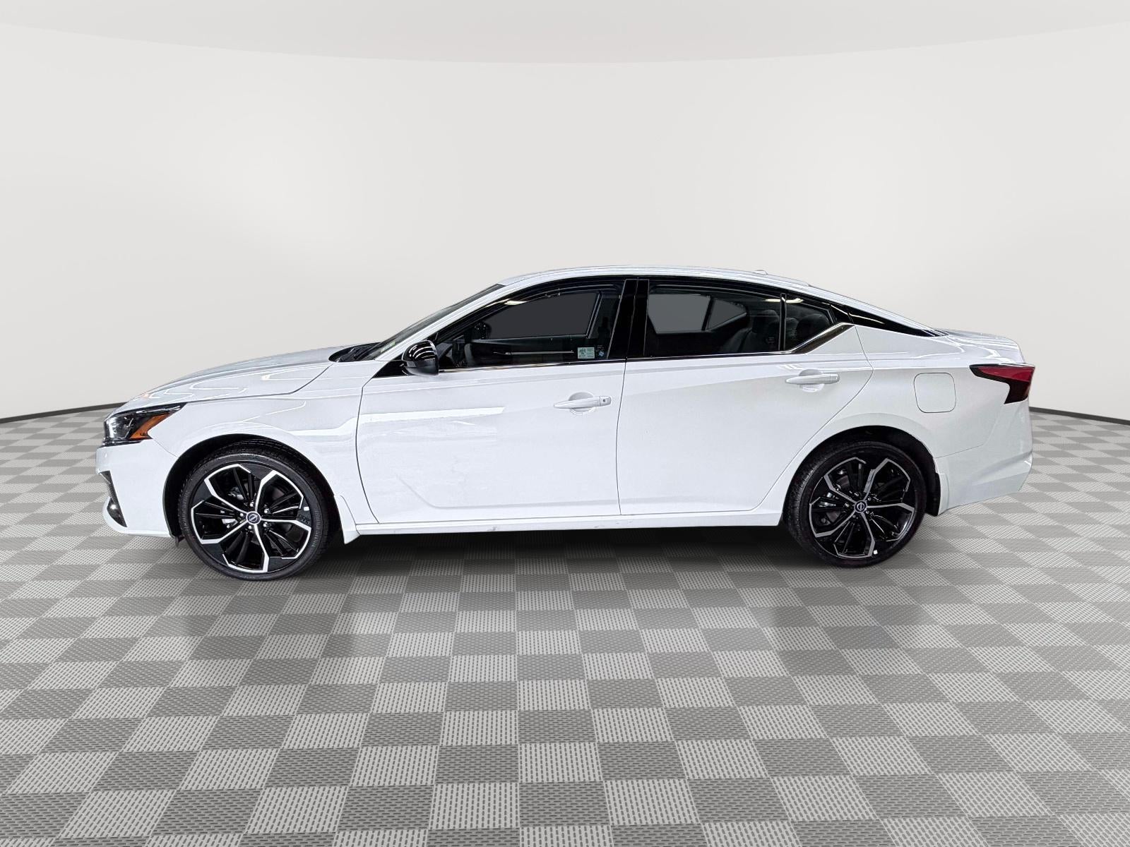 2025 Nissan Altima SR AWD