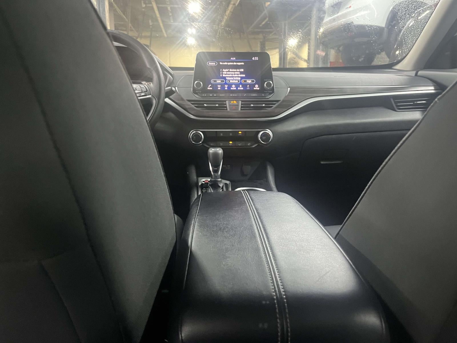 2024 Nissan Altima SV FWD