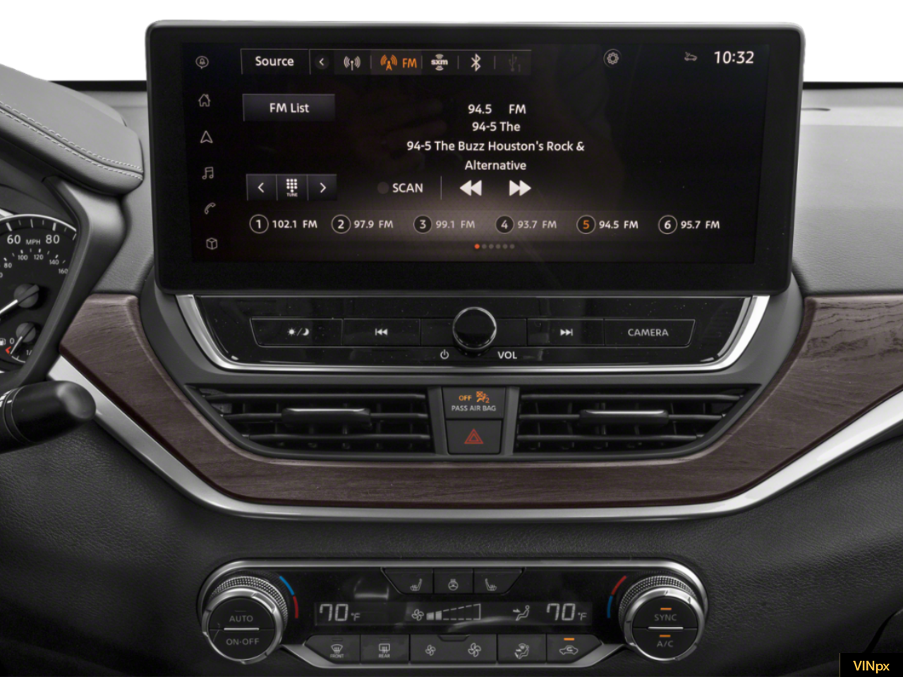 2023 Nissan Altima SL FWD