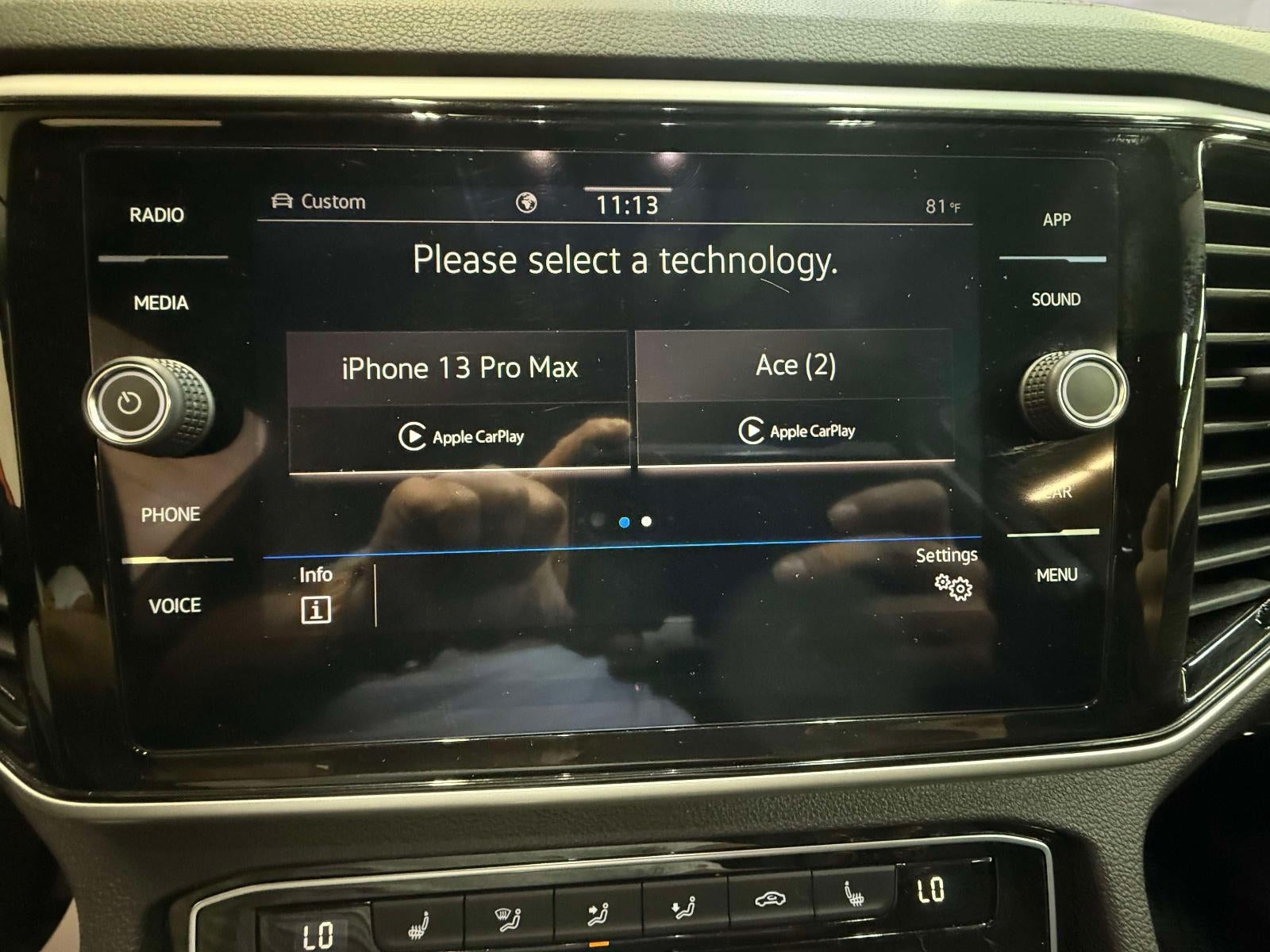 2023 Volkswagen Atlas 3.6L V6 SE w/Technology