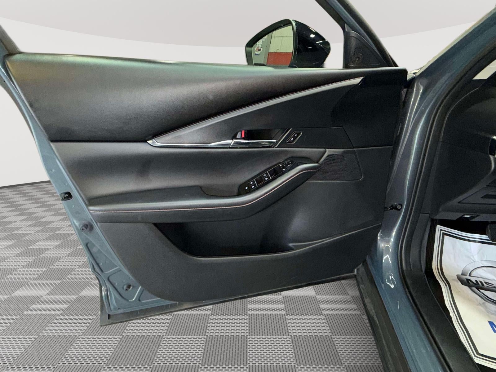 2023 Mazda Mazda CX-30 2.5 S Carbon Edition