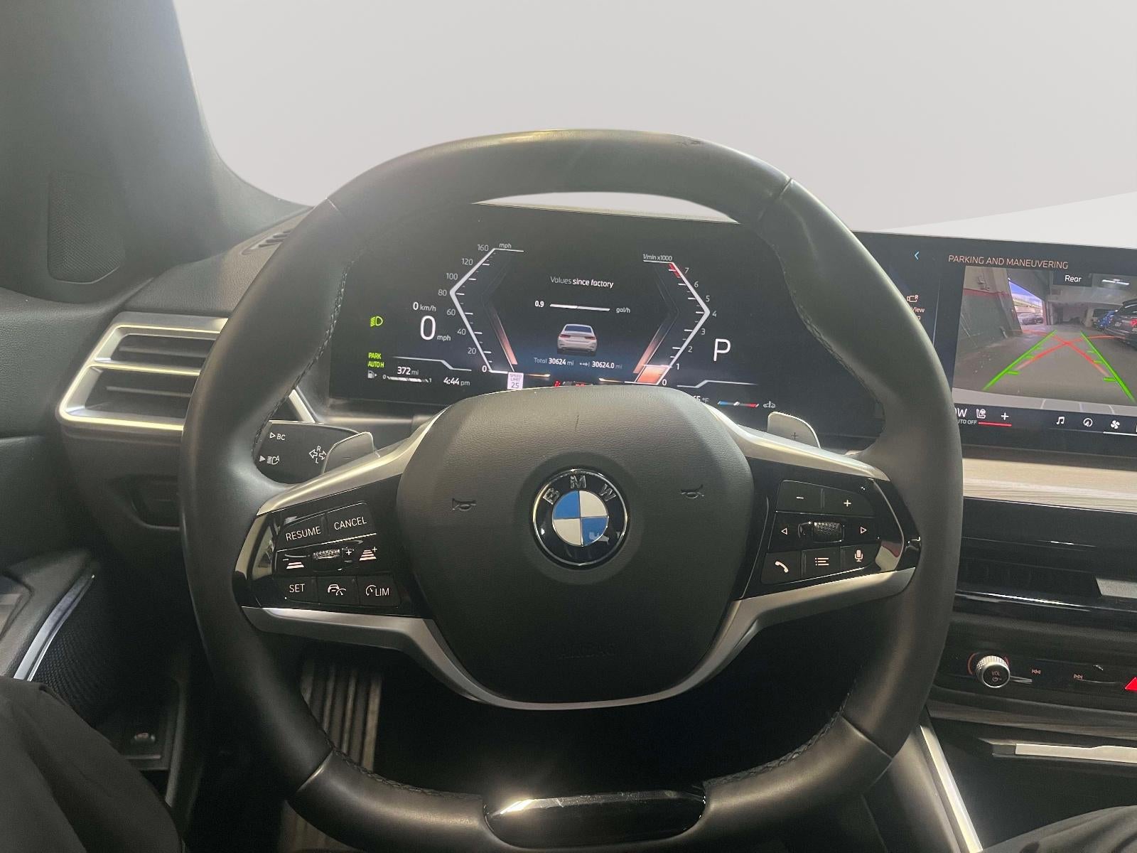 2025 BMW 330i 330i