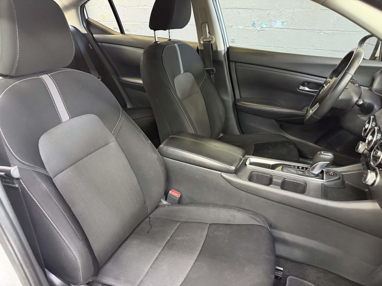2022 Nissan Sentra SV Xtronic CVT