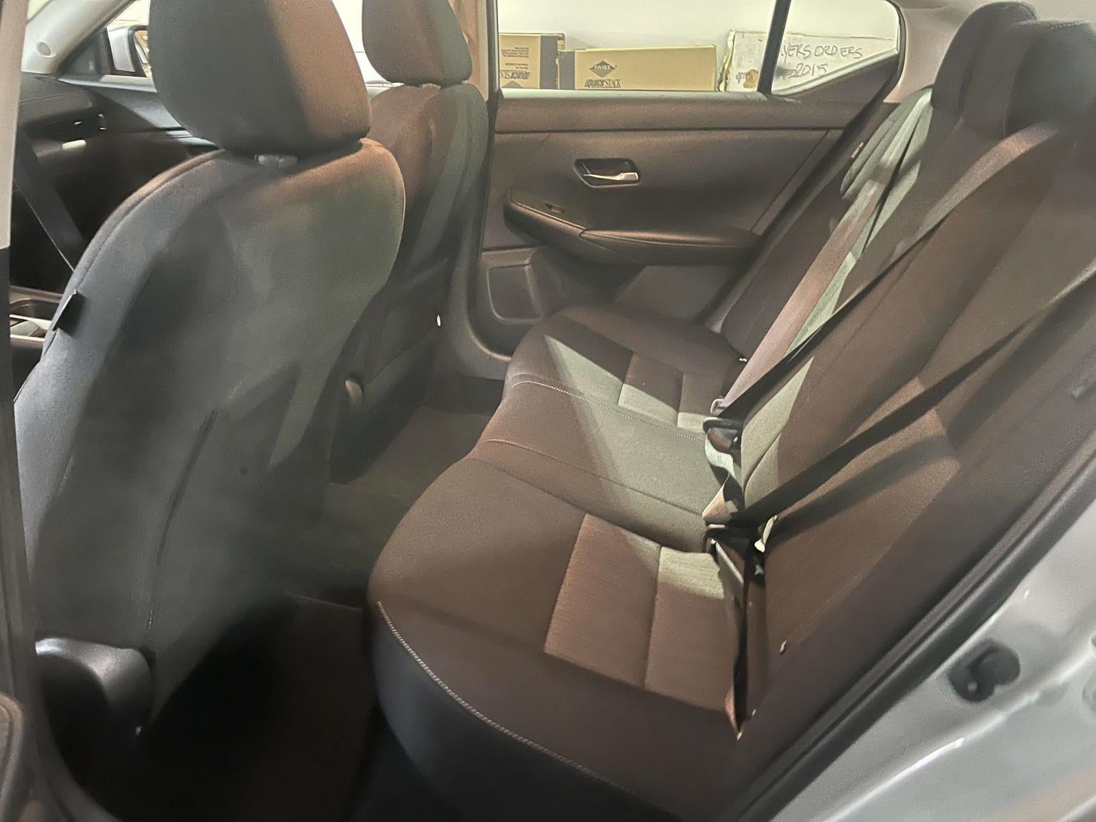 2023 Nissan Sentra SV Xtronic CVT