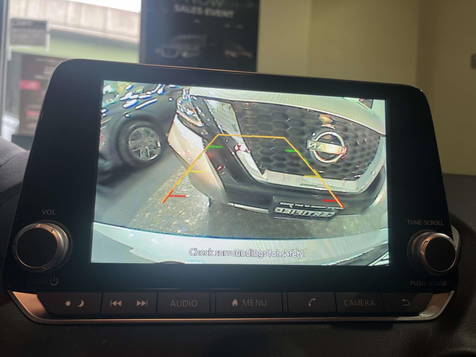 2023 Nissan Sentra SV Xtronic CVT