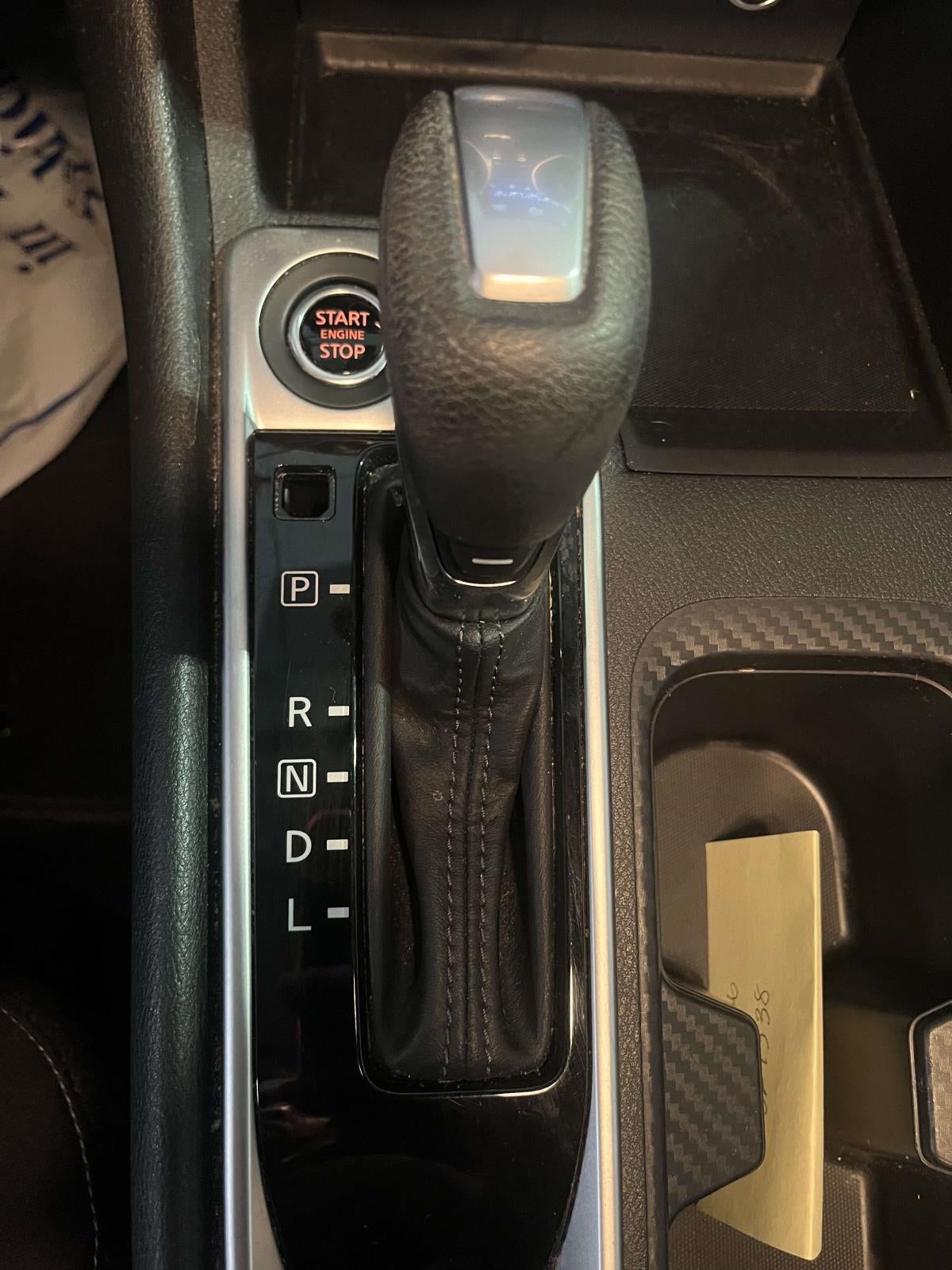 2023 Nissan Sentra SV Xtronic CVT