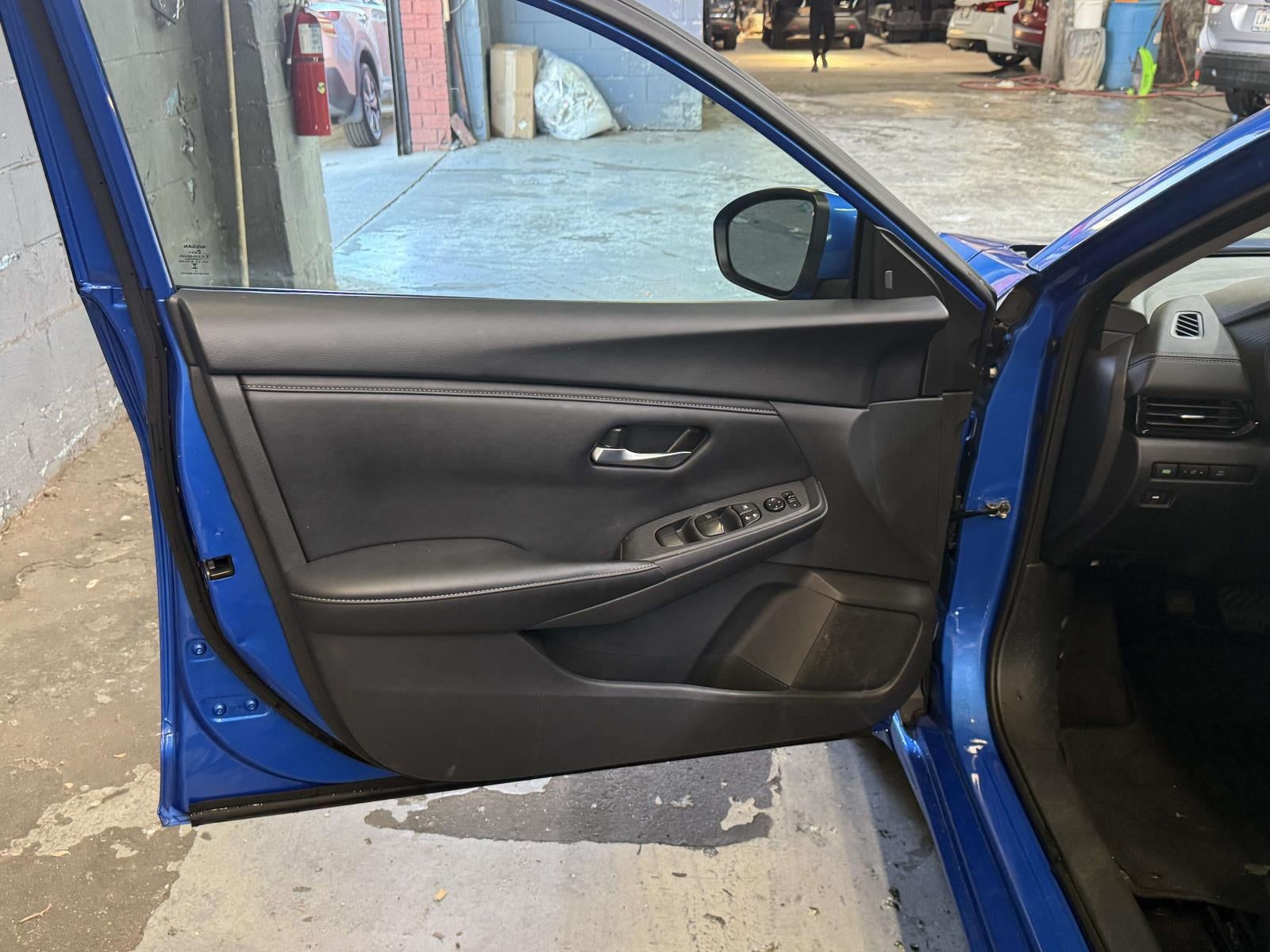 2023 Nissan Sentra SV Xtronic CVT