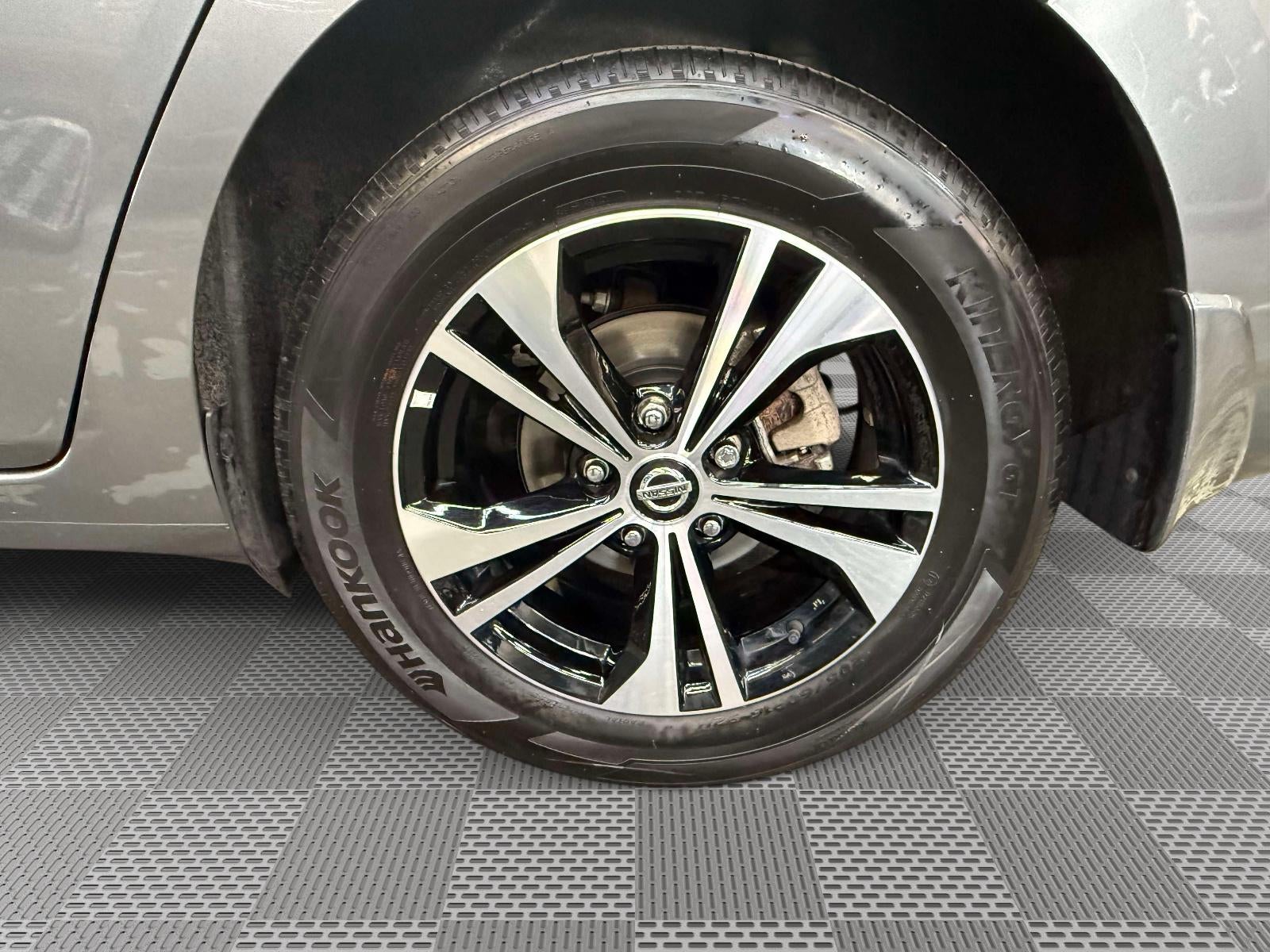 2023 Nissan Sentra SV Xtronic CVT