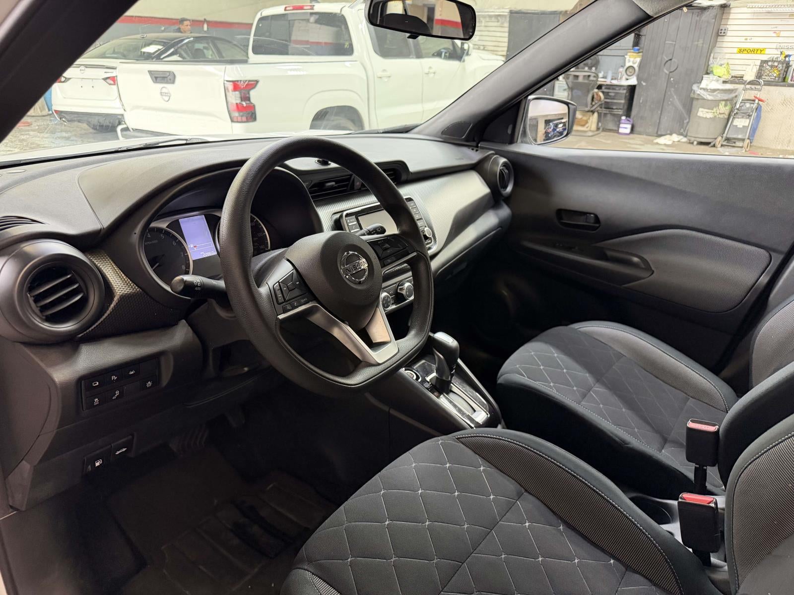 2020 Nissan Kicks S Xtronic CVT