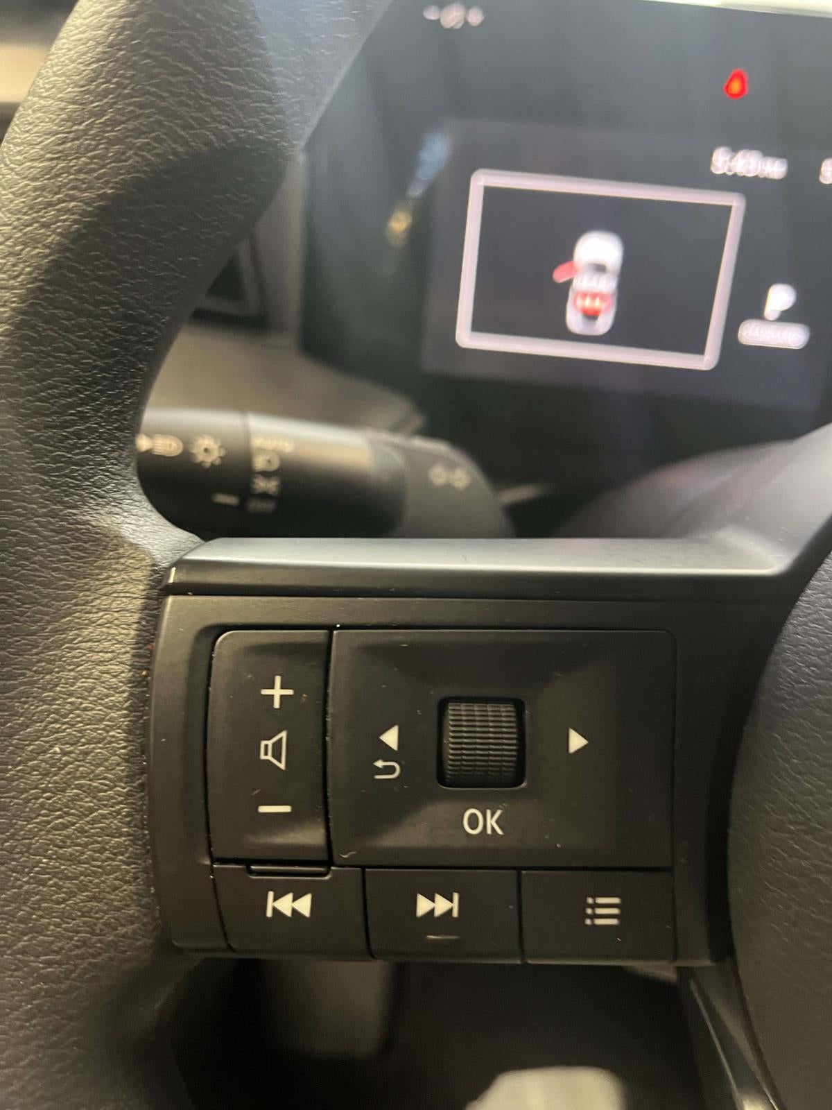 2025 Nissan Kicks S Intelligent AWD