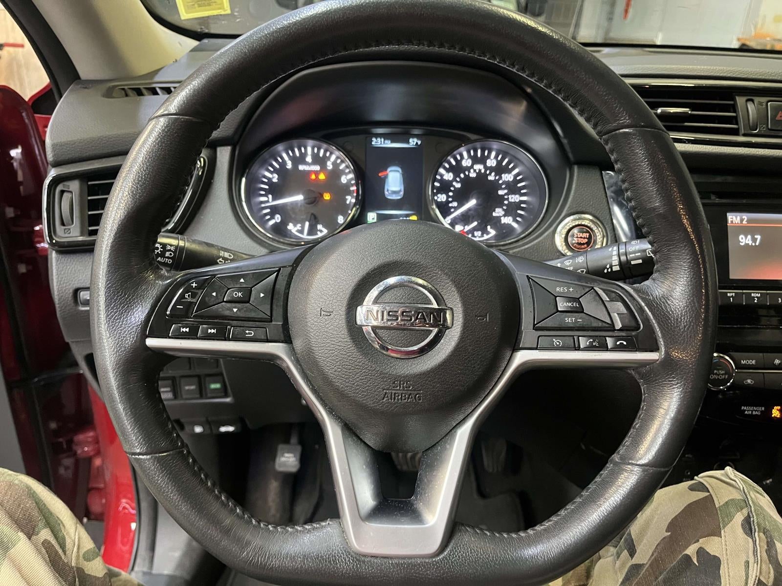 2017 Nissan Rogue SV