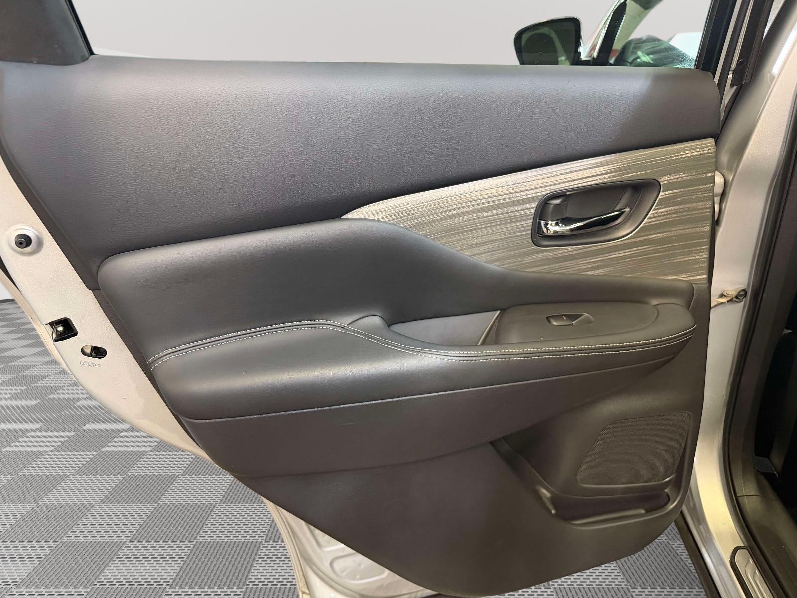 2015 Nissan Murano SV