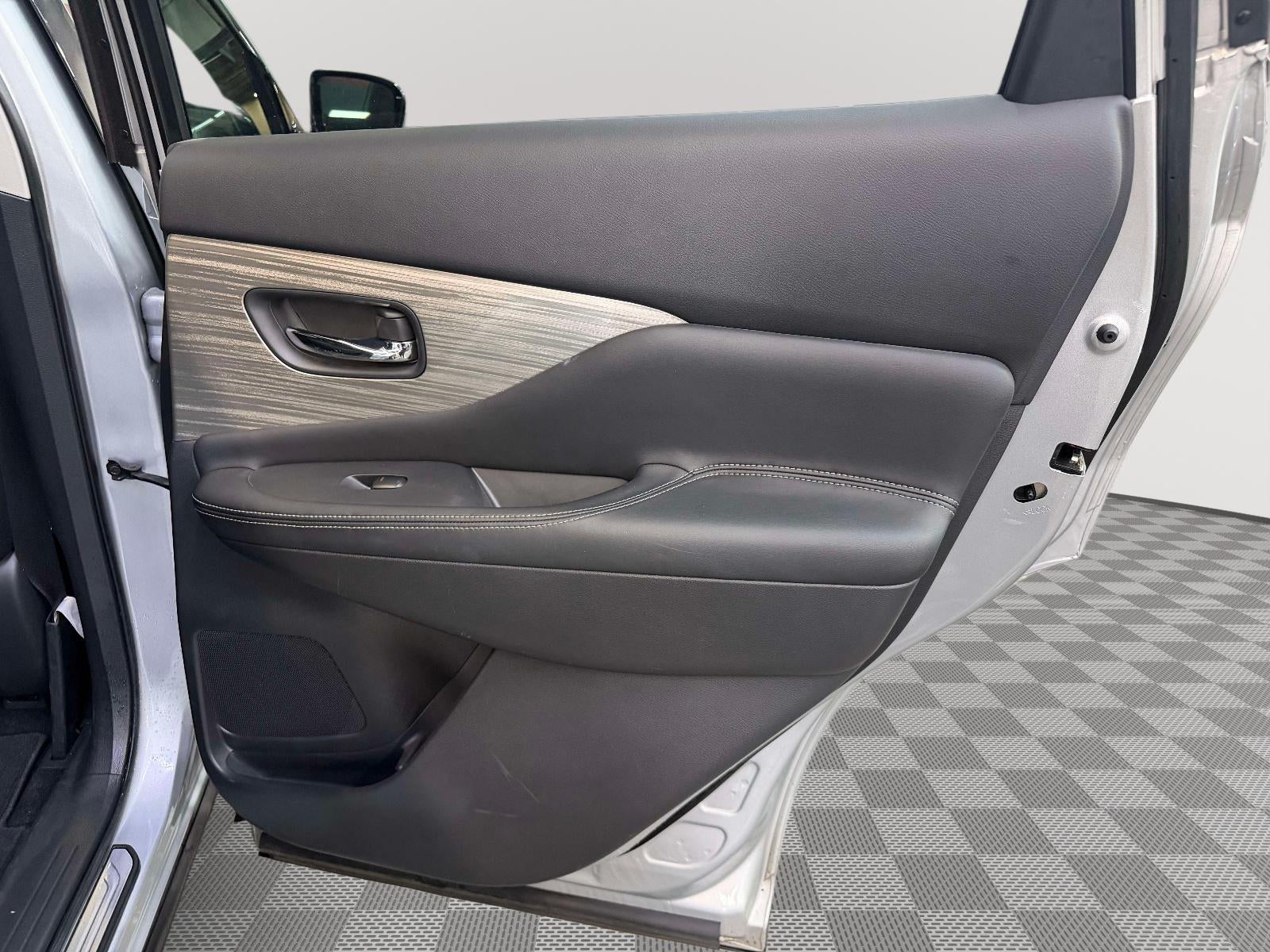2015 Nissan Murano SV